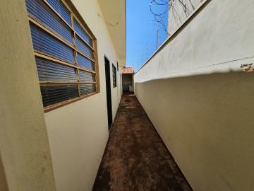 Alugar Casa / Padrão em Ribeirão Preto R$ 1.900,00 - Foto 15