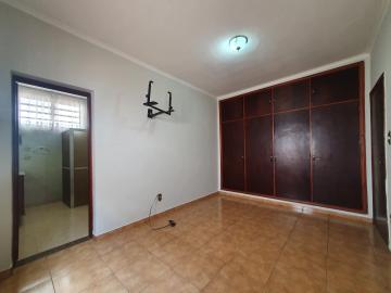 Alugar Casa / Padrão em Ribeirão Preto R$ 1.700,00 - Foto 5