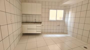 Alugar Apartamento / Padrão em Ribeirão Preto R$ 900,00 - Foto 3