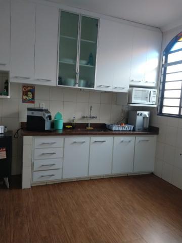 Alugar Casa / Padrão em Ribeirão Preto R$ 4.500,00 - Foto 2