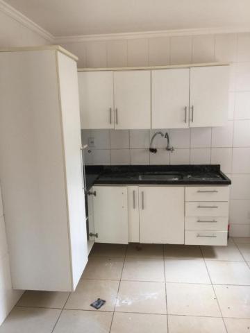 Alugar Casa / Condomínio em Ribeirão Preto R$ 1.600,00 - Foto 2