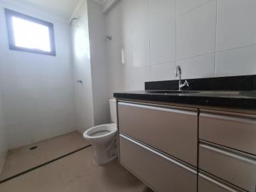 Alugar Apartamento / Padrão em Ribeirão Preto R$ 1.600,00 - Foto 12