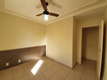 Alugar Apartamento / Padrão em Ribeirão Preto R$ 1.290,00 - Foto 10