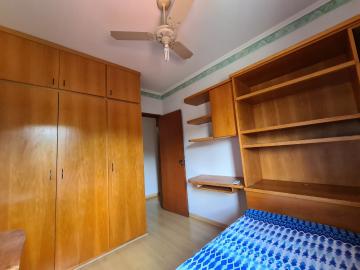 Alugar Apartamento / Padrão em Ribeirão Preto R$ 1.500,00 - Foto 11