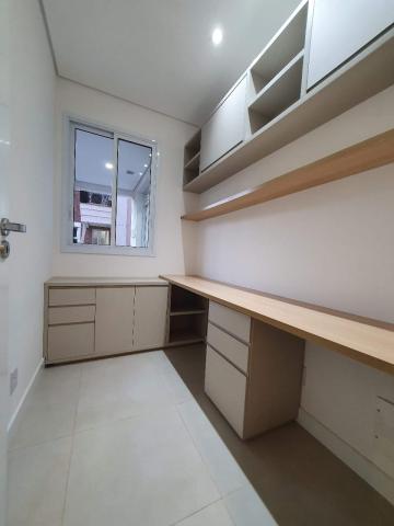 Alugar Apartamento / Padrão em Ribeirão Preto R$ 4.000,00 - Foto 9