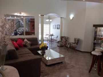 Comprar Casa / Padrão em Ribeirão Preto R$ 1.110.000,00 - Foto 2