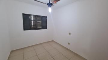 Alugar Apartamento / Padrão em Ribeirão Preto R$ 950,00 - Foto 14