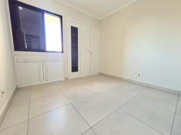 Alugar Apartamento / Padrão em Ribeirão Preto R$ 1.690,00 - Foto 16