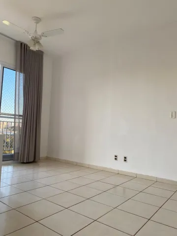Alugar Apartamento / Padrão em Ribeirão Preto R$ 1.550,00 - Foto 2