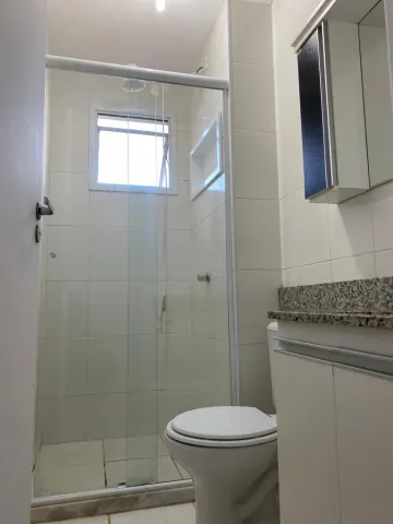 Alugar Apartamento / Padrão em Ribeirão Preto R$ 1.550,00 - Foto 8