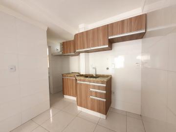 Alugar Apartamento / Padrão em Ribeirão Preto R$ 1.400,00 - Foto 3