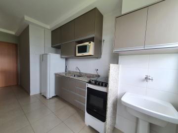 Alugar Apartamento / Padrão em Ribeirão Preto R$ 1.950,00 - Foto 3