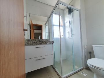 Alugar Apartamento / Padrão em Ribeirão Preto R$ 1.950,00 - Foto 12