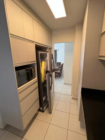 Alugar Apartamento / Padrão em Ribeirão Preto R$ 4.000,00 - Foto 4