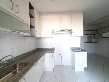 Alugar Apartamento / Padrão em Ribeirão Preto R$ 2.700,00 - Foto 2