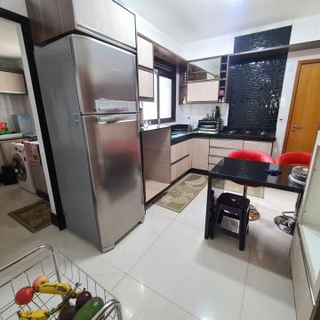 Alugar Apartamento / Padrão em Ribeirão Preto R$ 3.400,00 - Foto 9