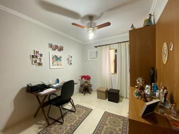 Alugar Apartamento / Padrão em Ribeirão Preto. apenas R$ 590.000,00