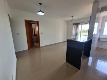 Alugar Apartamento / Padrão em Ribeirão Preto R$ 1.550,00 - Foto 3