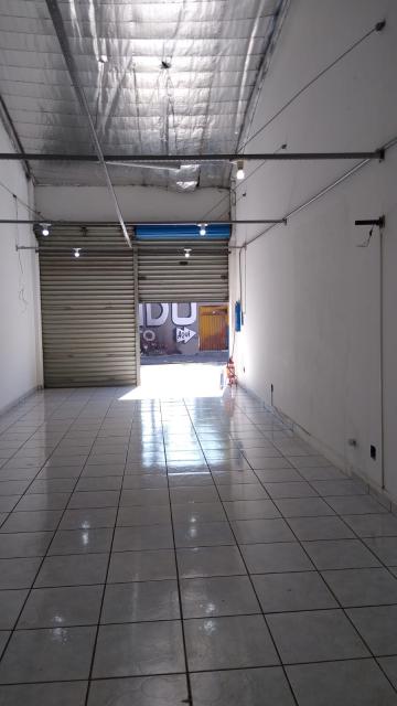 Alugar Comercial / Salão em Ribeirão Preto R$ 1.100,00 - Foto 4