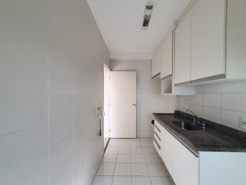 Alugar Apartamento / Padrão em Ribeirão Preto R$ 1.800,00 - Foto 3