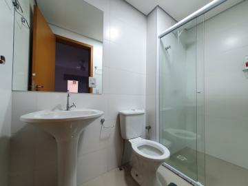 Alugar Apartamento / Padrão em Ribeirão Preto R$ 1.750,00 - Foto 15