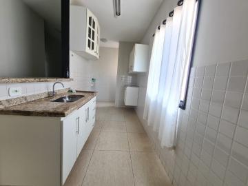 Alugar Apartamento / Padrão em Ribeirão Preto R$ 900,00 - Foto 4