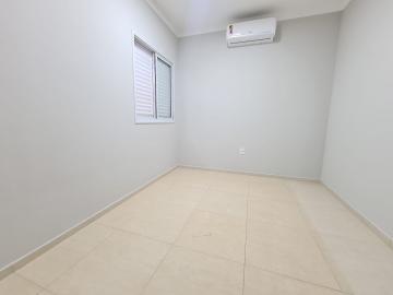 Alugar Casa / Condomínio em Ribeirão Preto R$ 2.500,00 - Foto 24