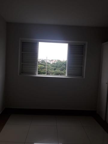 Alugar Apartamento / Padrão em Ribeirão Preto R$ 790,00 - Foto 11