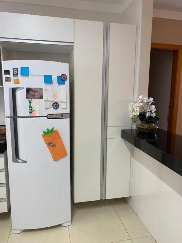 Alugar Apartamento / Padrão em Ribeirão Preto R$ 4.500,00 - Foto 3