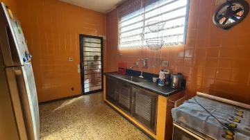 Alugar Casa / Padrão em Ribeirão Preto R$ 3.600,00 - Foto 4