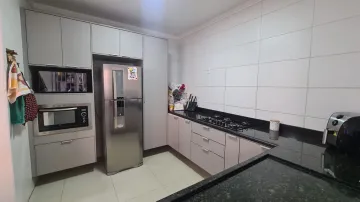 Alugar Apartamento / Padrão em Ribeirão Preto R$ 2.250,00 - Foto 8