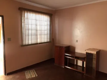 Alugar Casa / Padrão em Ribeirão Preto R$ 1.400,00 - Foto 5