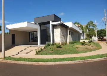 Casa / Condomínio em Bonfim Paulista 