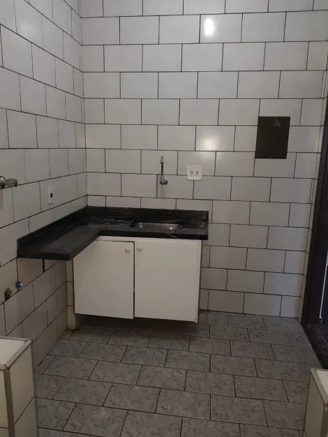 Alugar Apartamento / Padrão em Ribeirão Preto R$ 800,00 - Foto 5