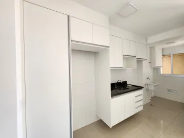 Alugar Apartamento / Padrão em Ribeirão Preto R$ 2.150,00 - Foto 2