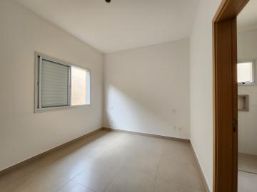 Alugar Casa / Condomínio em Cravinhos R$ 5.000,00 - Foto 11