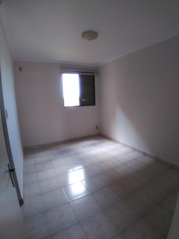 Alugar Apartamento / Padrão em Ribeirão Preto R$ 970,00 - Foto 13