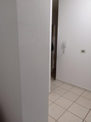 Comprar Apartamento / Padrão em Ribeirão Preto R$ 85.000,00 - Foto 3