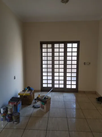 Alugar Casa / Padrão em Ribeirão Preto R$ 1.400,00 - Foto 11