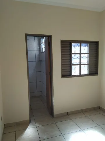 Alugar Casa / Padrão em Ribeirão Preto R$ 1.400,00 - Foto 15