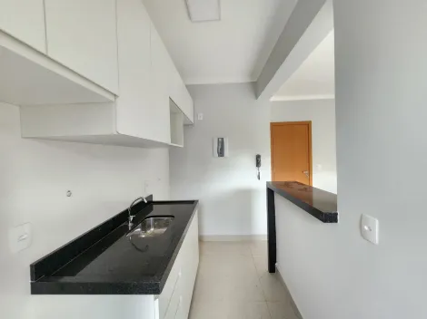 Alugar Apartamento / Padrão em Ribeirão Preto R$ 1.950,00 - Foto 4