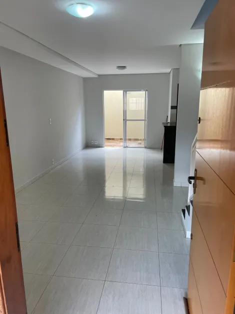 Comprar Casa / Condomínio em Ribeirão Preto R$ 265.000,00 - Foto 4