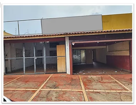 Casa / Padrão em Ribeirão Preto Alugar por R$3.000,00