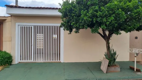Casa / Padrão em Ribeirão Preto Alugar por R$1.500,00