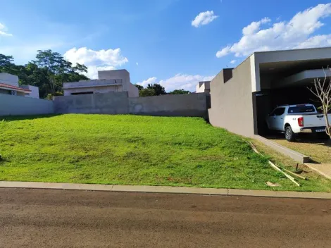 Alugar Terreno / Condomínio em Bonfim Paulista. apenas R$ 220.000,00