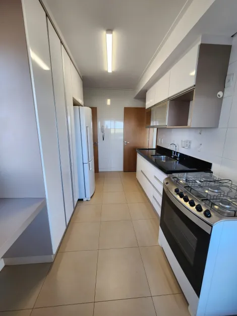 Comprar Apartamento / Padrão em Ribeirão Preto R$ 990.000,00 - Foto 2