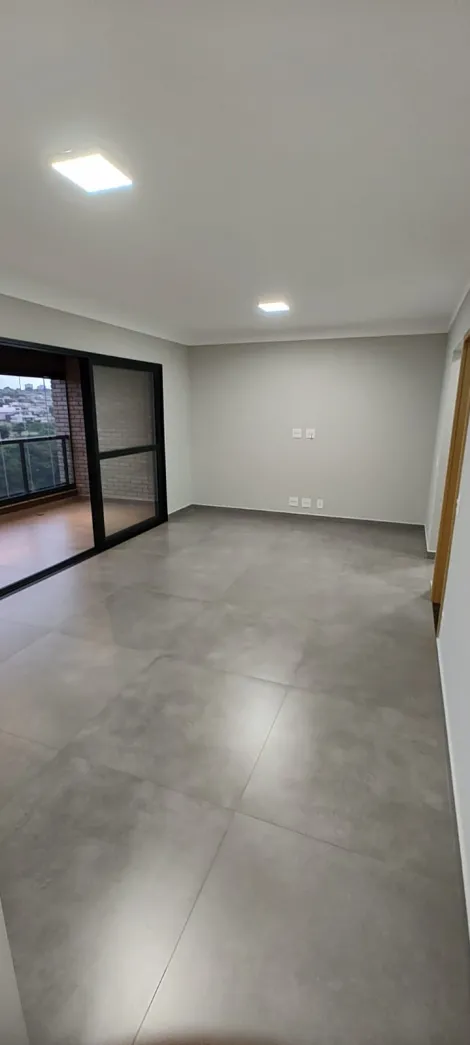 Alugar Apartamento / Padrão em Ribeirão Preto R$ 5.400,00 - Foto 2