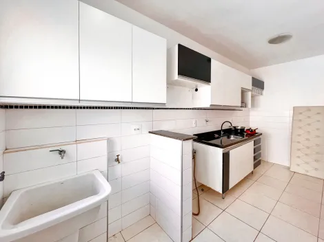 Alugar Apartamento / Padrão em Ribeirão Preto R$ 2.500,00 - Foto 3