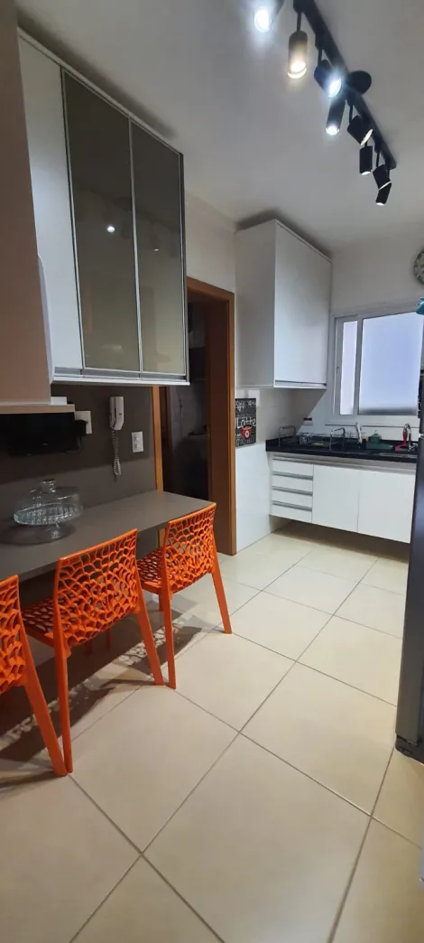 Alugar Apartamento / Padrão em Ribeirão Preto. apenas R$ 659.000,00