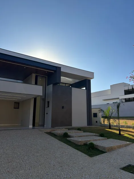 imagem 2 - Casa á Venda, 3 quartos suítes, sendo 1 master, 263,00 m² - Bairro Bonfim Paulista - por R$ 2.850.000,00 imagem 2 - Casa á Venda, 3 quartos suítes, sendo 1 master, 263,00 m² - Bairro Bonfim Paulista - por R$ 2.850.000,00